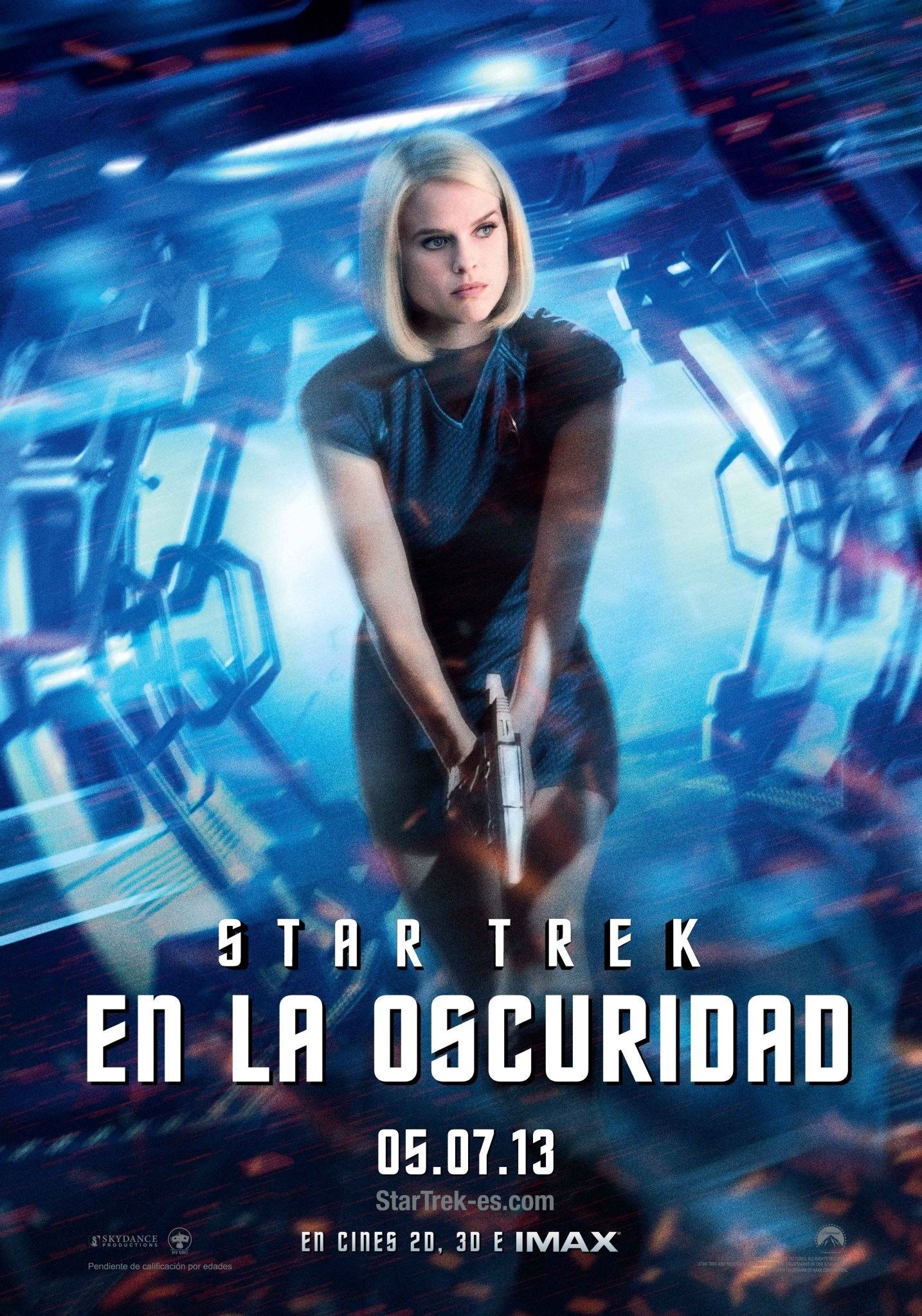 Хана треки. Кэрол Маркус. Star Trek into Darkness 2013 Постер. Стартрек Возмездие Кэрол Маркус.