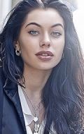 Елена Зе