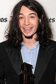 Эзра Миллер Эзра Миллер