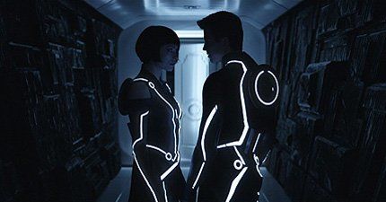 Новые постер и кадр фильма «Трон 2: Наследие»
