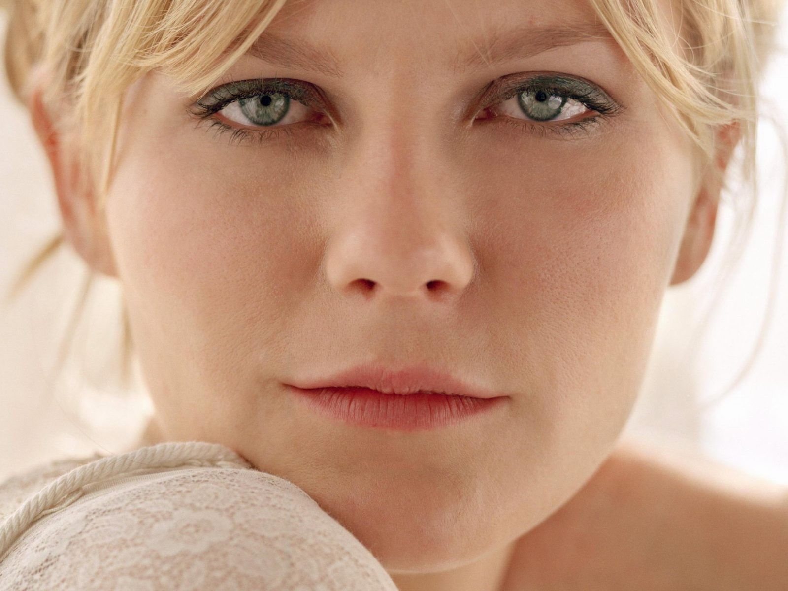 Kirsten Dunst. 