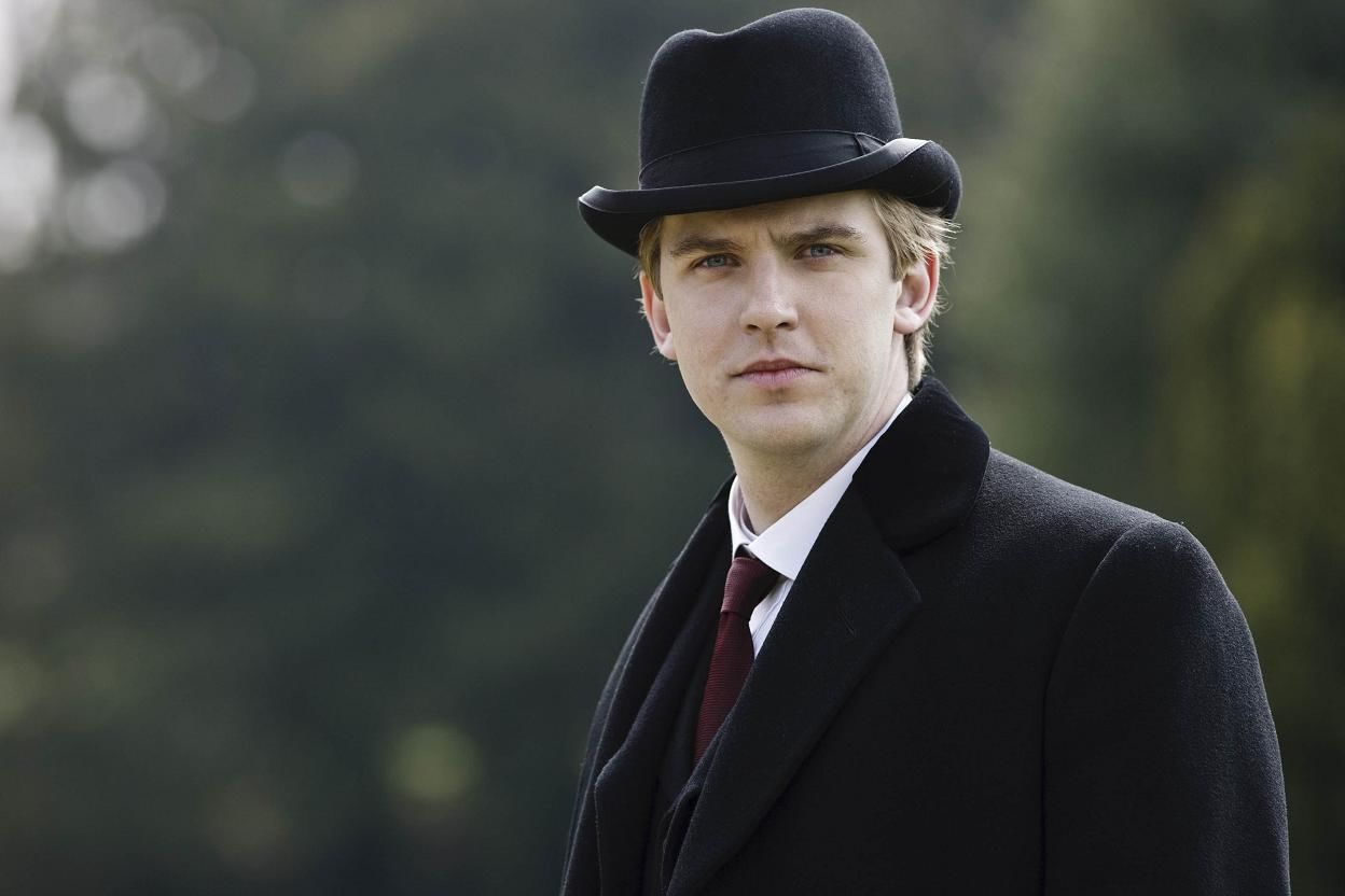 http://www.kinogallery.com/kino/kinogallery.com_Downton-Abbey_photo_48.jpg