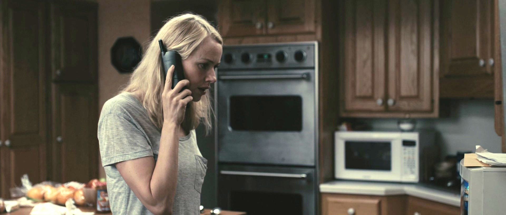 Travel trailer. солт фильм 2022. игра без правил трейлер. трейлер трейлеров 2010. фильм ловушка хилари суонк.