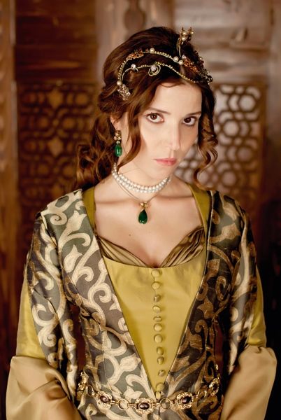 http://www.kinogallery.com/linlex_thumbs/phpthumb_cache/kinogallery.com-magnificent-age-tur-115-q-100.jpg