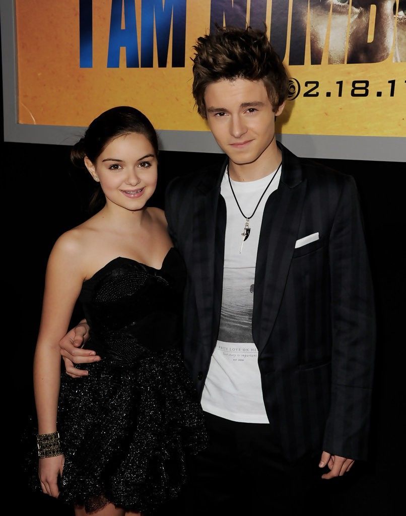 Callan mcauliffe and madeline carroll