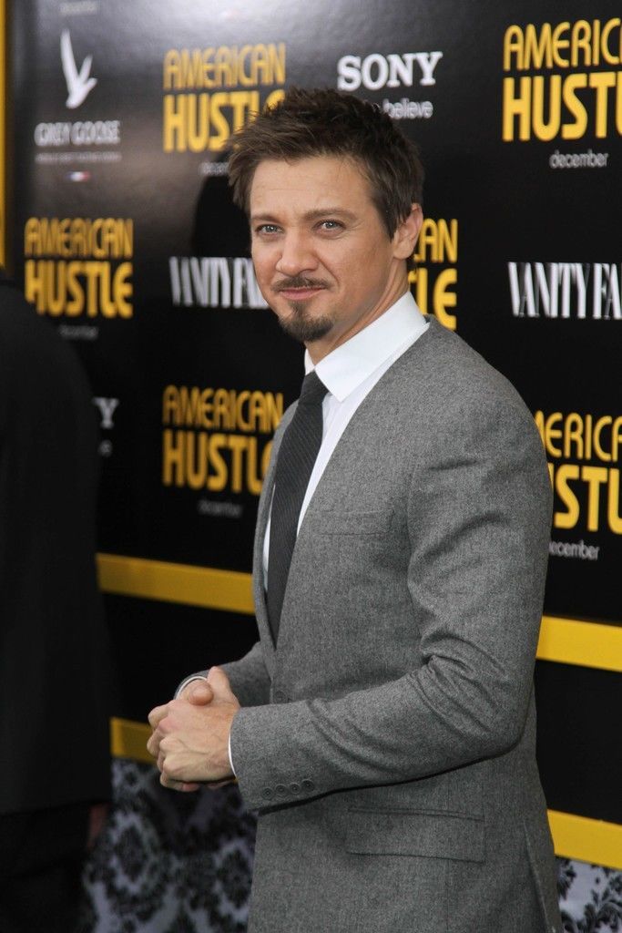 Jeremy Renner. 