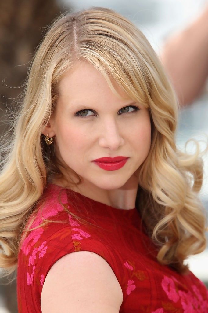 Lucy Punch. 