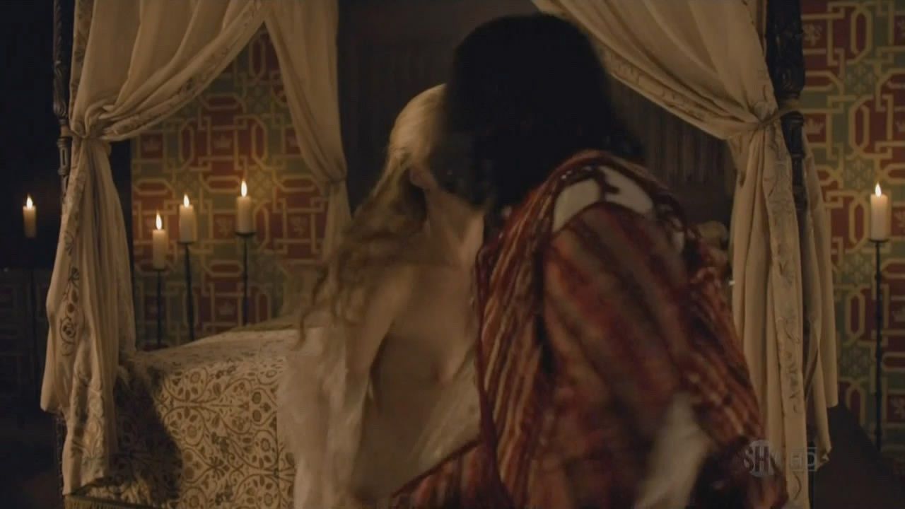 Holliday grainger stockings