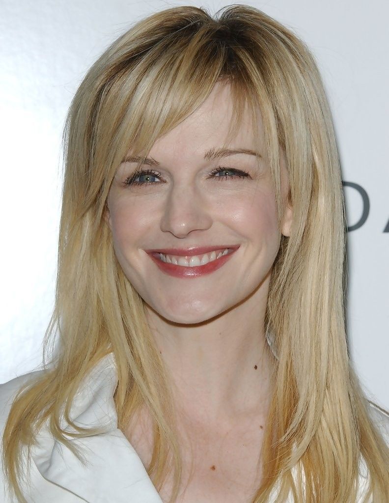 Kathryn Morris. 