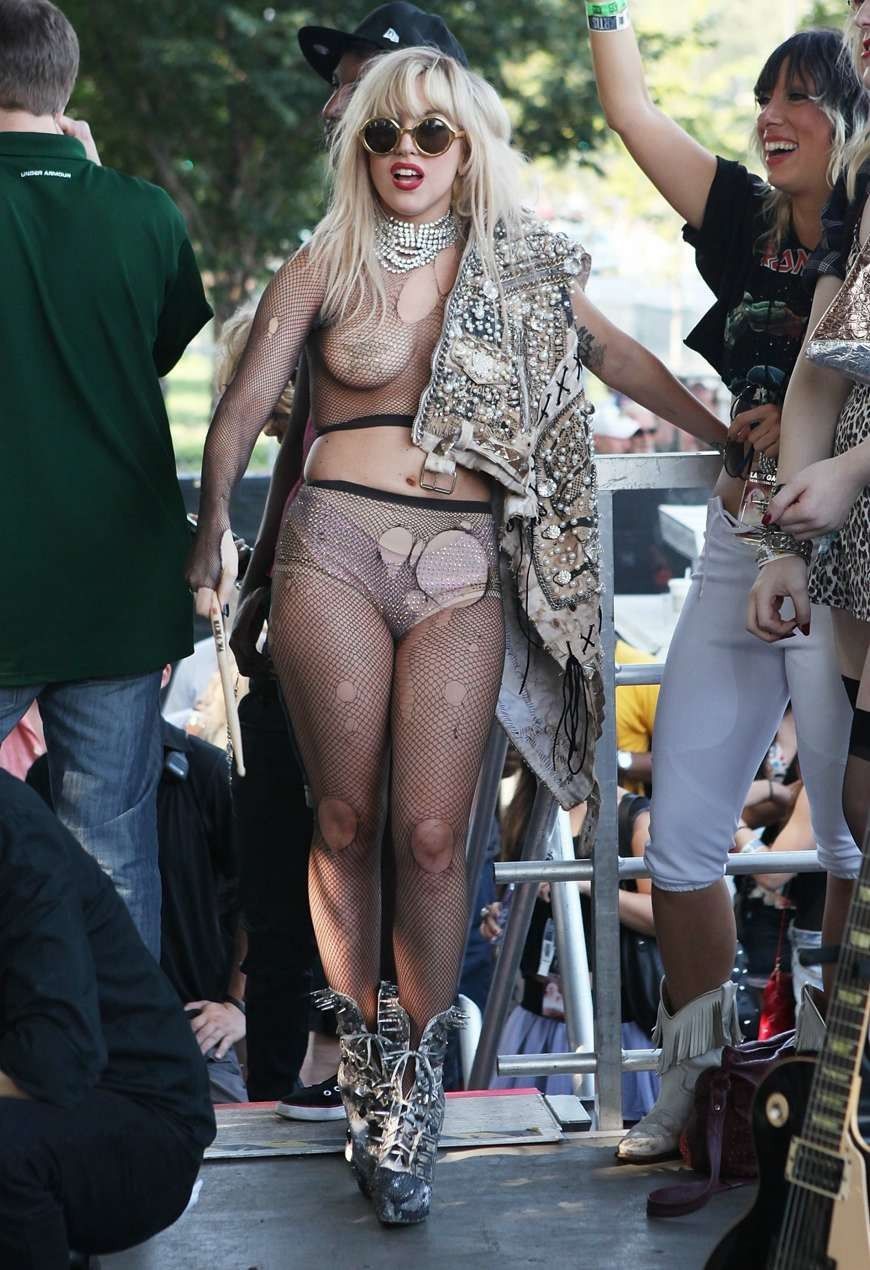 Обнаженная Lady Gaga фото