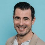 Клас Банг присоединился к съемкам триллера о похищении «Painter» (Художник), производство завершилось в Сербии.