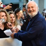 Специальный выпуск «Rob Reiner — Scenes From a Life» на CBS News собрал 6,2 миллиона зрителей.