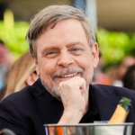 Марк Хэмилл о глубоких фейках с использованием ИИ в «Звёздных войнах», размышлениях о退休 и озвучивании Летучего Голландца в «Губке Бобе Квадратных Штанах».