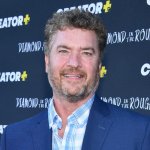 Пат Финн, выпускник Second City, известный по ролям в сериалах «Середина» (The Middle) и «Эд» (Ed), скончался в возрасте 60 лет.