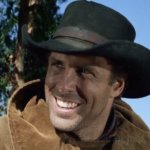 Брюс Дерн сыграл удивительное количество персонажей в сериале "Гарнсмок" (Gunsmoke) 

Брюс Дерн, известный своими запоминающимися ролями в кино, также оставил свой след в классическом вестерне "Гарнсмок". За время своего участия в сериале, который выходил в эфир с 1955 по 1975 год, актер сыграл несколько различных персонажей, что стало настоящим сюрпризом для многих поклонников.

Дерн дебютировал в "Гарнсмок" в 1962 году и с тех пор вернулся в проект несколько раз, каждый раз представляя нового героя. Это разнообразие ролей продемонстрировало его актерский диапазон и способность вживаться в разные образы. 

Сериал "Гарнсмок" стал знаковым в истории телевидения, и участие в нем таких талантливых актеров, как Брюс Дерн, только добавило ему популярности.