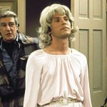 «Ситком, прославивший Билли Кристала, попал под бойкот Католической церкви: что стало причиной?»