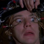 "Сцена пытки в «Сиянии» Стэнли Кубрика: как Малколм Макдауэлл пострадал от двойного удара"