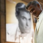 «Визуальный шедевр: открывающий кадр нового проекта Netflix с Джейем Келли задает тон всему фильму»