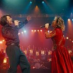 Режиссер «Song Sung Blue» Крейг Бруэр: студии отвергли мой фильм о любви из-за нелюбви зрителей к героям из Среднего Запада.