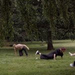 «Acting» Софии Фьеннс: премьера в Эдинбурге и успешная сделка для Северной Америки!