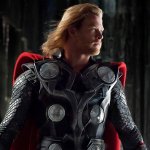 Крис Хемсворт признался: он чуть не отказался от роли Тора в Marvel! Узнайте, что изменило его мнение и как это повлияло на судьбу всей франшизы.