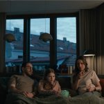 «Как развестись во время войны»: трейлер нового фильма впервые представлен на фестивале Санденс