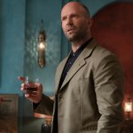 "Неудавшийся шпионский фильм с Джейсоном Стэйтемом и Гаем Ричи: стоит ли дать ему второй шанс на Prime Video?"