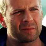 Роджер Эберт: Почему этот спорный научно-фантастический фильм 90-х вызвал у него настоящую ненависть?