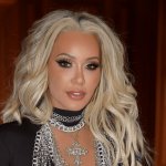 Мемуары Bunnie Xo «Stripped Down: Unfiltered and Unapologetic» станут фильмом благодаря продюсеру «Yellowstone» и «Landman». Ждем яркой экранизации!